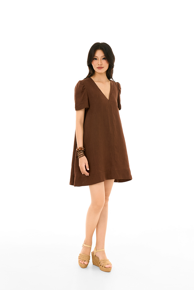 V next short dress with pockets
